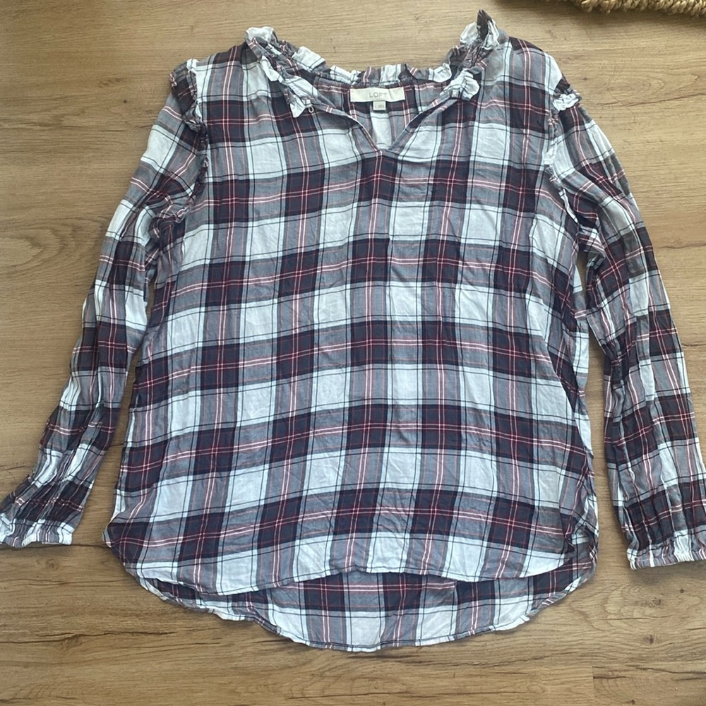Light weight plaid blouse